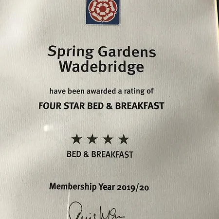 Bed & Breakfast Spring Gardens 4*